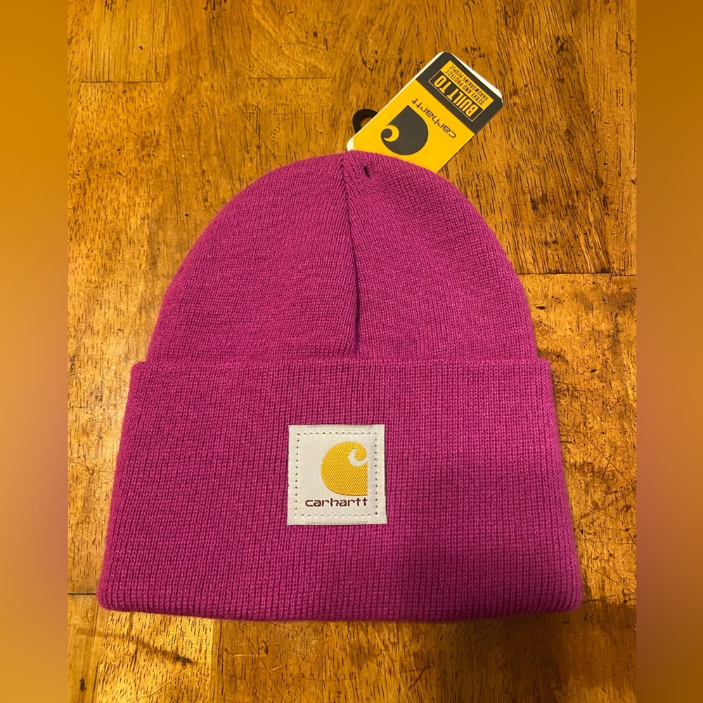 Magenta Carhartt Beanie NWT OSFM